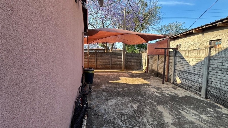 2 Bedroom Property for Sale in Boitekong North West